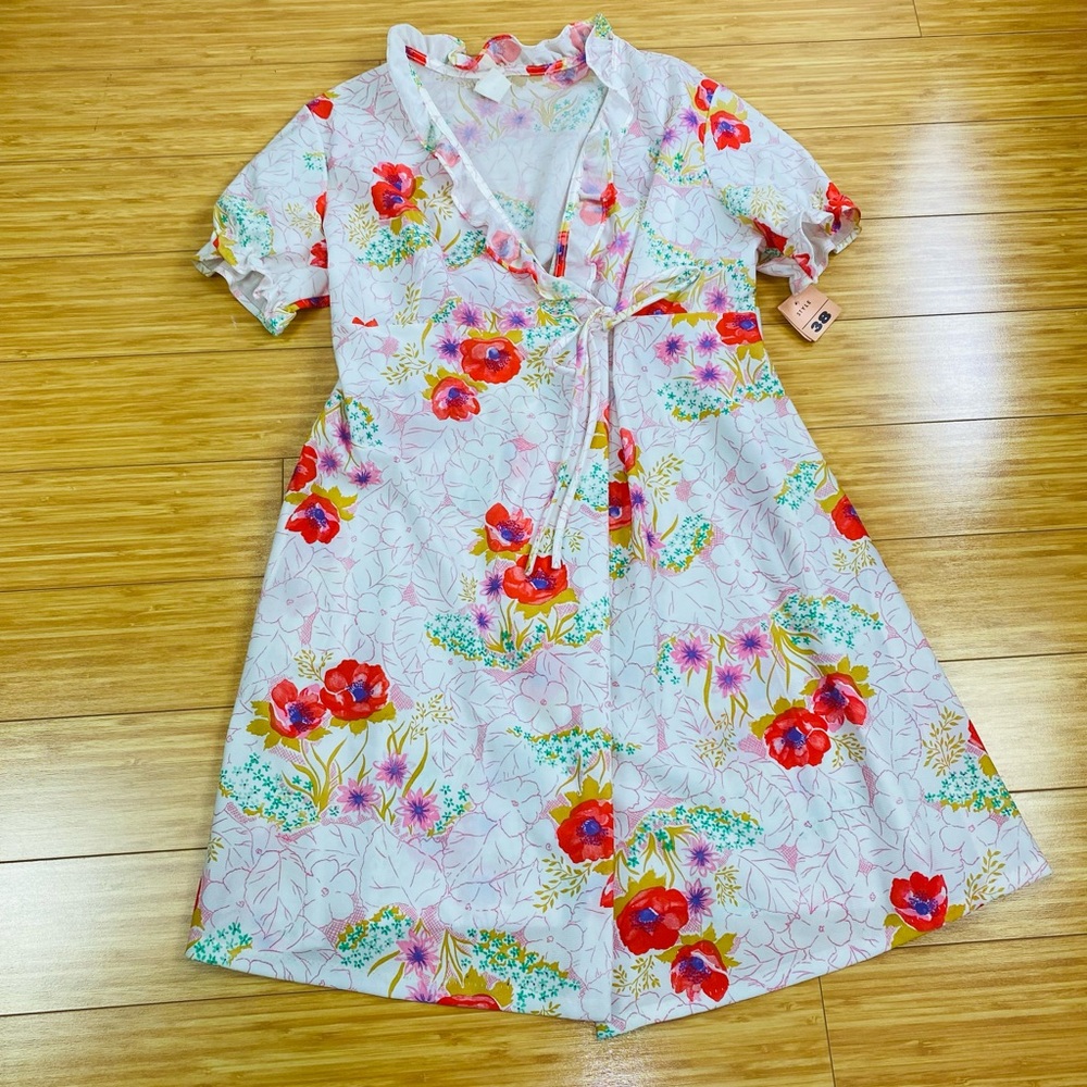 Vintage Floral Wrap Dress Size 38 Medium/large